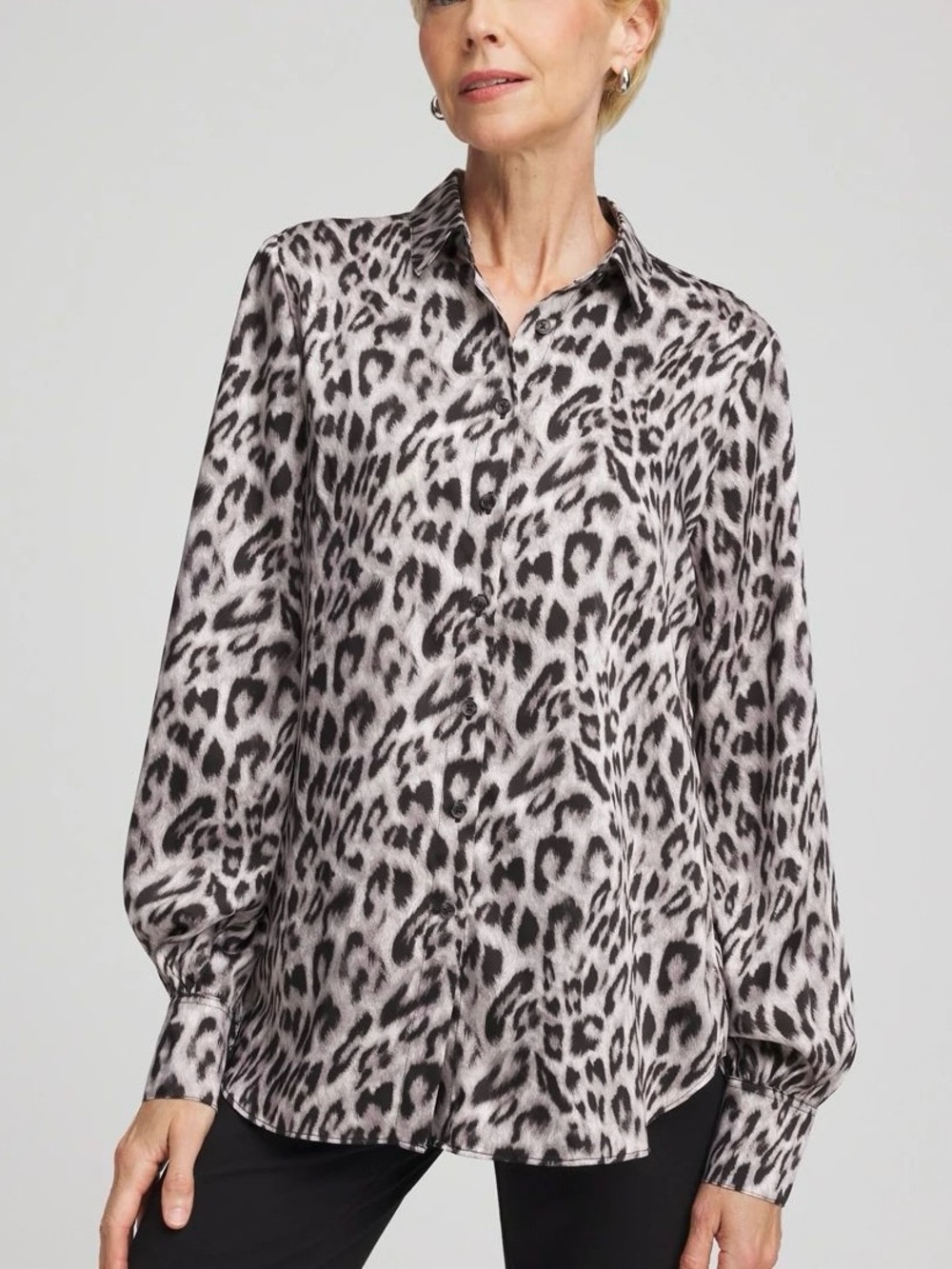 Chico’s Faux Silk Snowy Animal Button Down Shirt 2.5 / 14